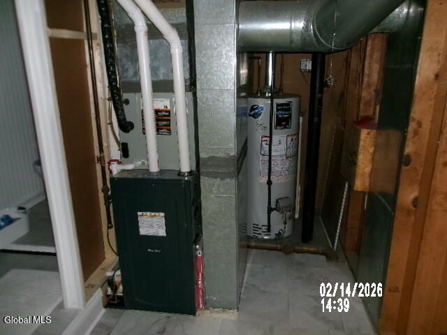 4 Avon Place, South Glens Falls, NY 12803