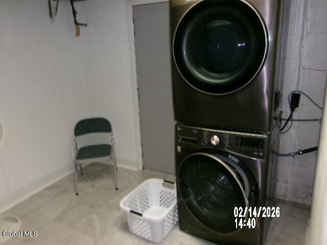 4 Avon Place, South Glens Falls, NY 12803