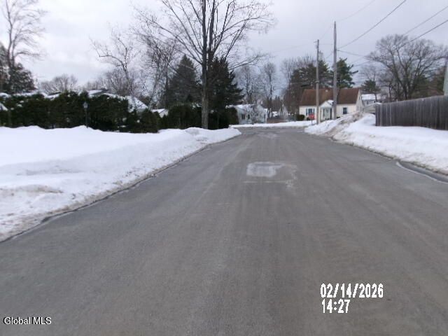 4 Avon Place, South Glens Falls, NY 12803