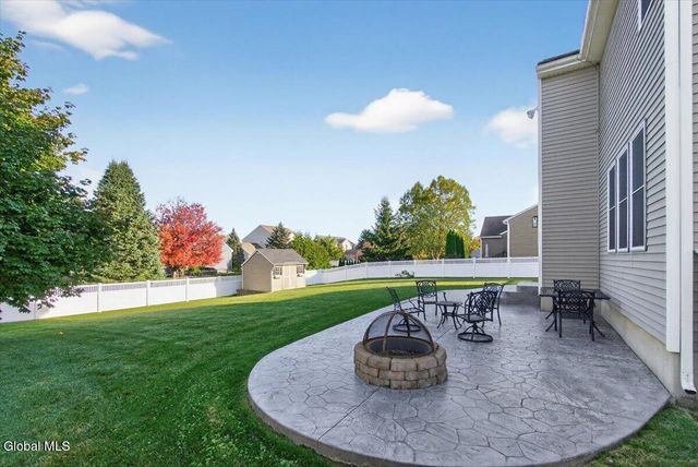 34 Avendale Drive, Malta, NY 12019