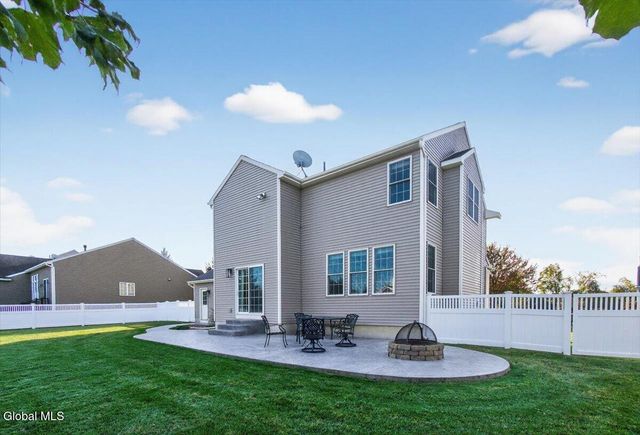 34 Avendale Drive, Malta, NY 12019