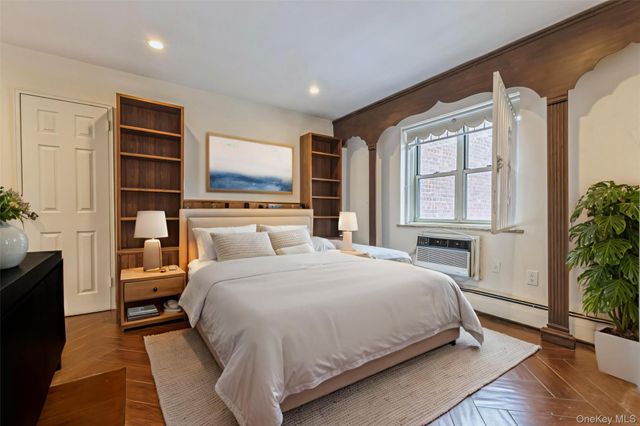 99-10 60th Avenue 6EE, Corona, NY 11368