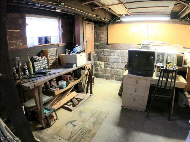 328 W Bowman Street, Wooster, OH 44691