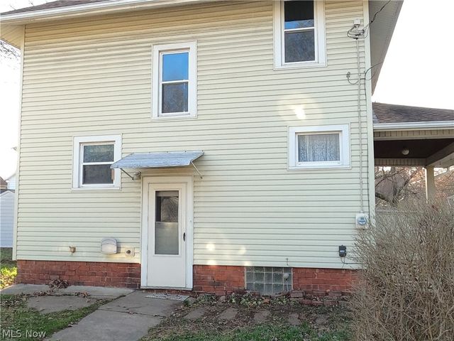 328 W Bowman Street, Wooster, OH 44691