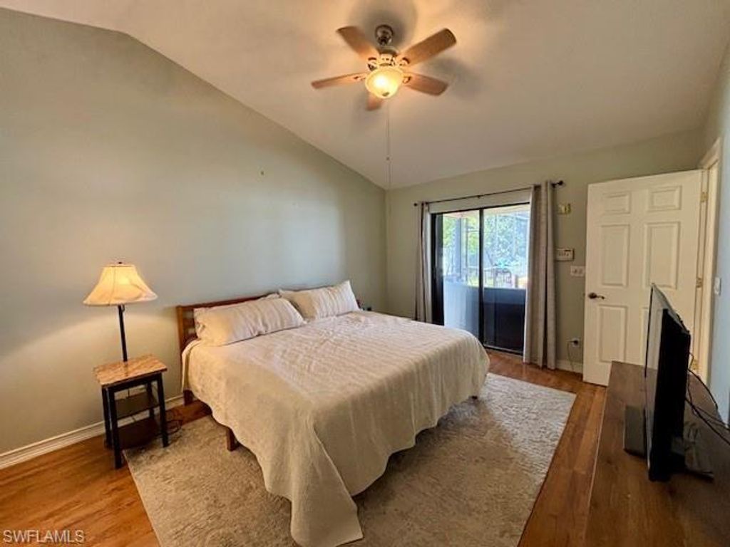 Image 11 of property listing at 1155 SW 43rd ST, Cape Coral, FL 33914