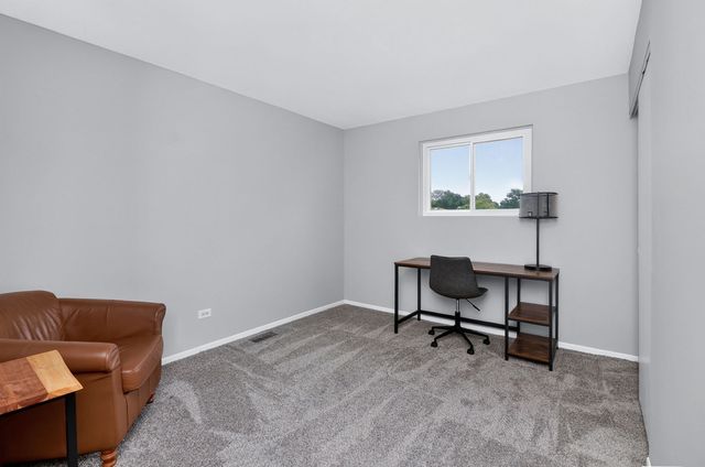 16825 Vicky Lane, Orland Hills, IL 60487