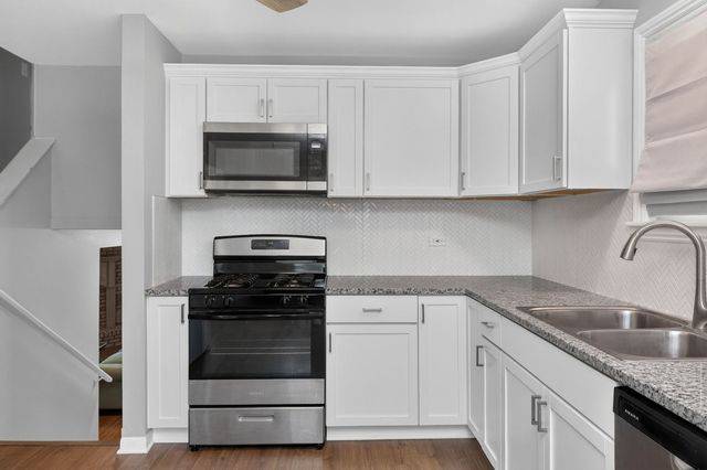 16825 Vicky Lane, Orland Hills, IL 60487