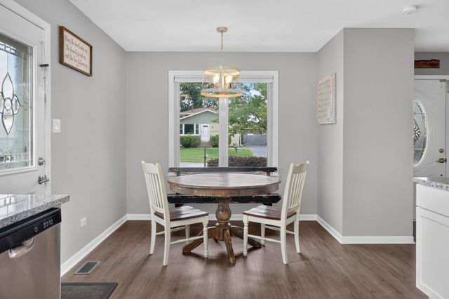 16825 Vicky Lane, Orland Hills, IL 60487