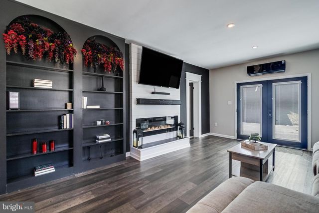 39335 SUMMITT HILL DR, Mechanicsville, MD 20659