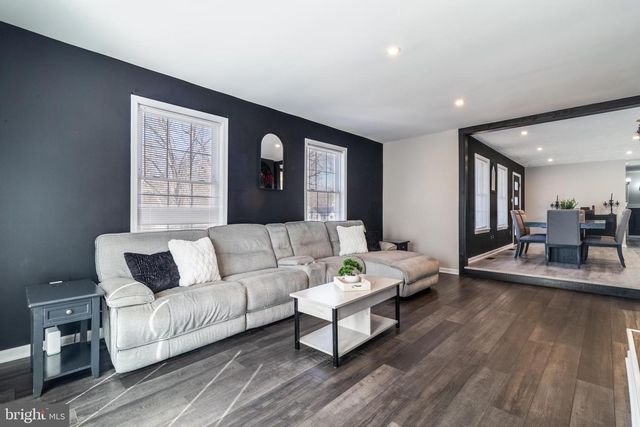 39335 SUMMITT HILL DR, Mechanicsville, MD 20659