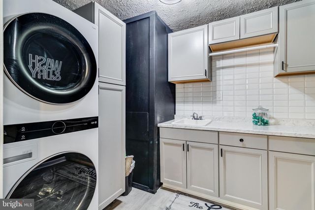 39335 SUMMITT HILL DR, Mechanicsville, MD 20659