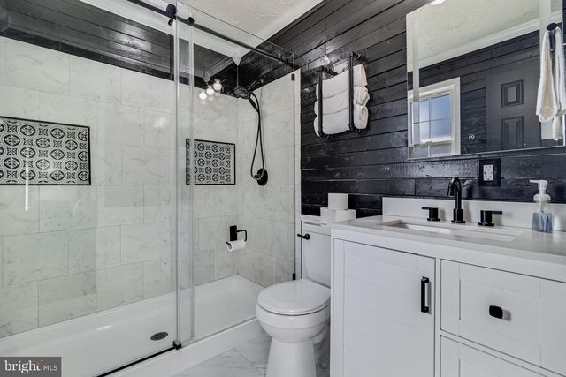 39335 SUMMITT HILL DR, Mechanicsville, MD 20659