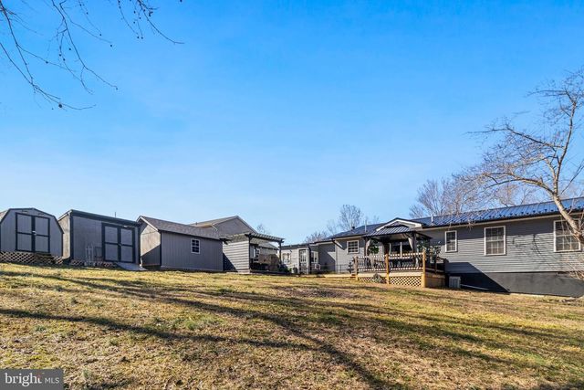 39335 SUMMITT HILL DR, Mechanicsville, MD 20659