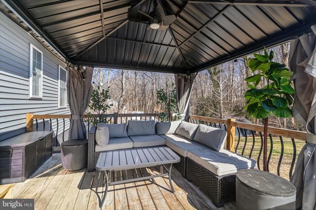 39335 SUMMITT HILL DR, Mechanicsville, MD 20659