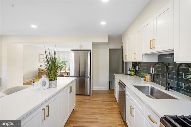 1542 KENNEWICK RD, Baltimore, MD 21218