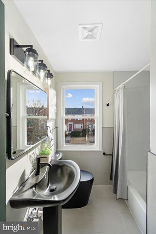 1542 KENNEWICK RD, Baltimore, MD 21218