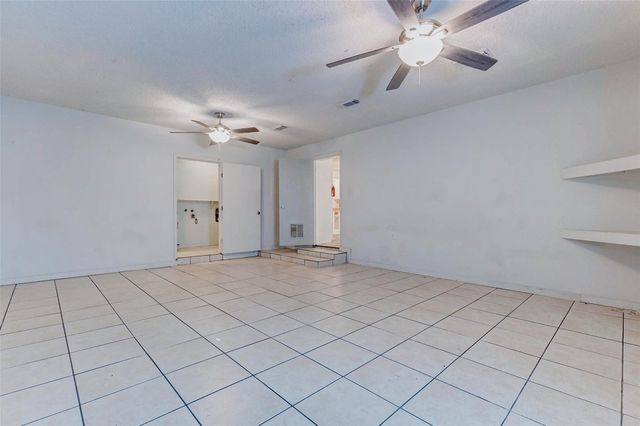 1204 2nd Street, League City, TX 77573