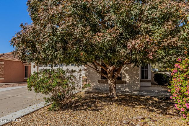 1136 E SAN TAN Drive, Gilbert, AZ 85296