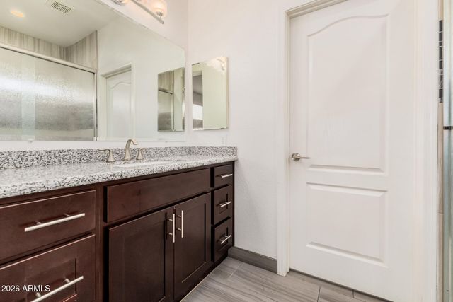 1136 E SAN TAN Drive, Gilbert, AZ 85296