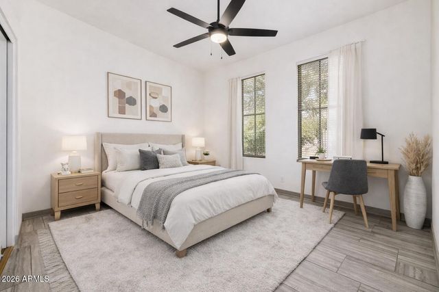 1136 E SAN TAN Drive, Gilbert, AZ 85296