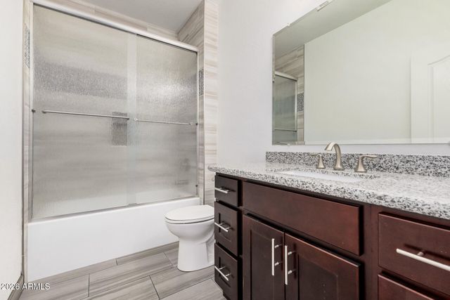 1136 E SAN TAN Drive, Gilbert, AZ 85296