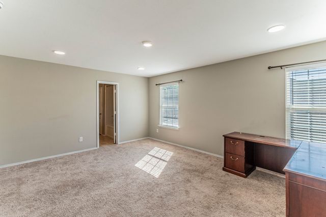 115 Matamoros Street, Grand Prairie, TX 75051