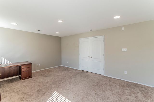 115 Matamoros Street, Grand Prairie, TX 75051