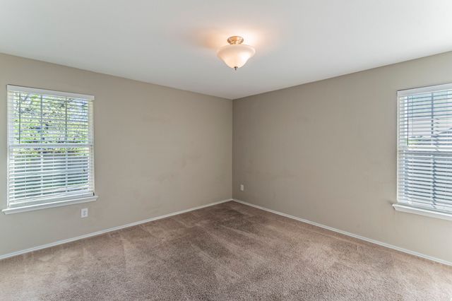 115 Matamoros Street, Grand Prairie, TX 75051