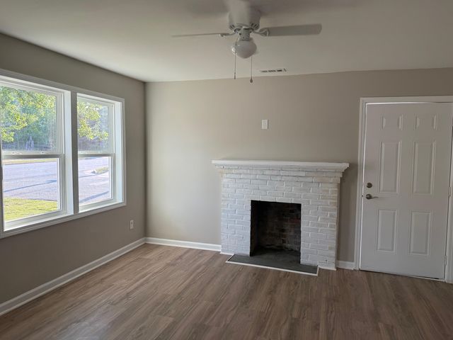 512 E Liberty St., Marion, SC 29571