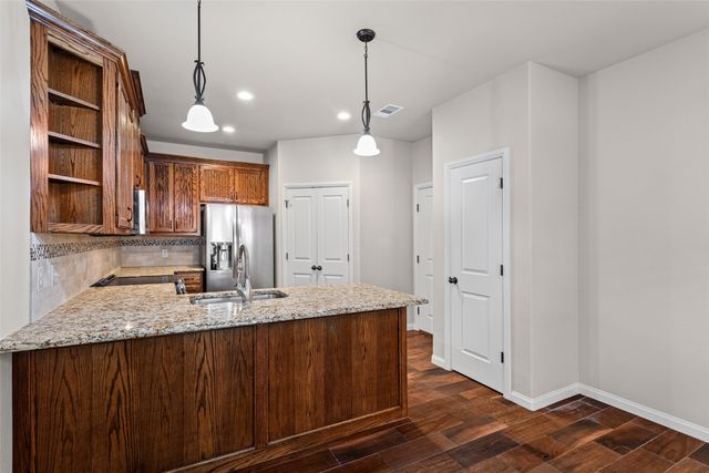 101 Legacy Boulevard, Weatherford, TX 76085
