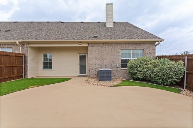 101 Legacy Boulevard, Weatherford, TX 76085