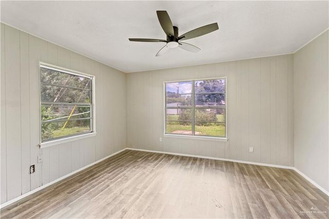 1125 W Schunior Street, Edinburg, TX 78541