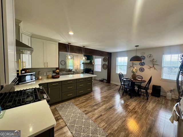 202 Commodore Drive, Milledgeville, GA 31061