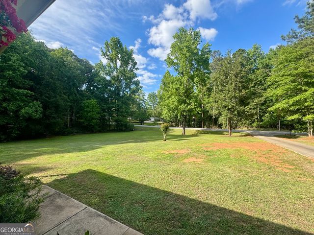 202 Commodore Drive, Milledgeville, GA 31061
