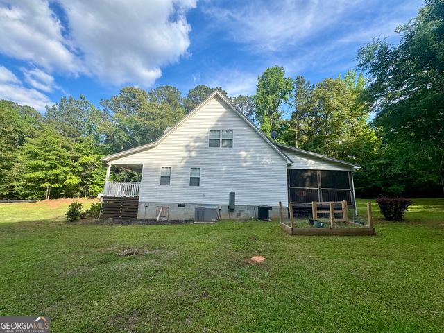202 Commodore Drive, Milledgeville, GA 31061