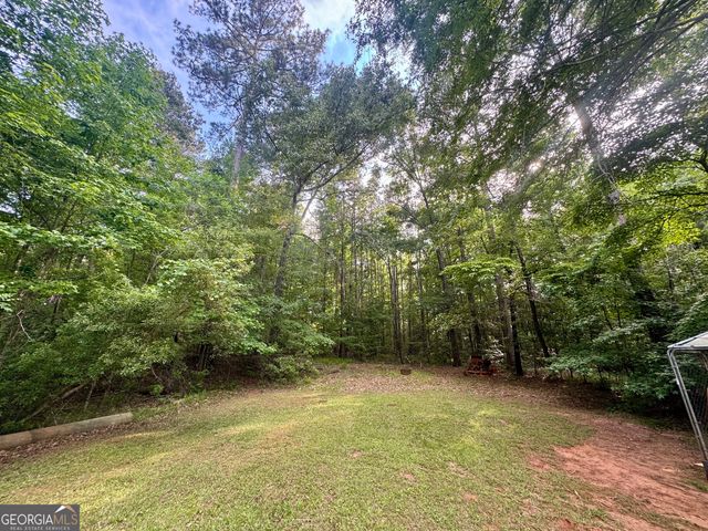 202 Commodore Drive, Milledgeville, GA 31061