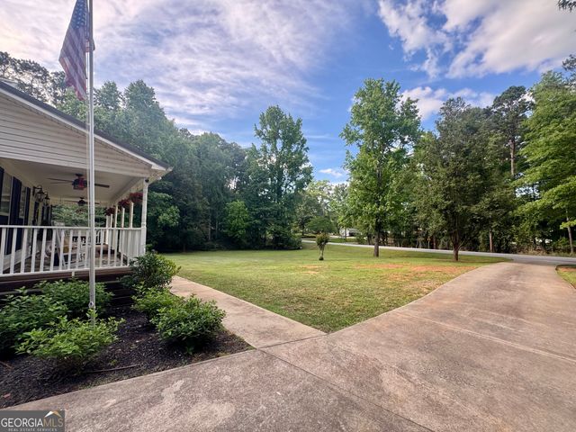 202 Commodore Drive, Milledgeville, GA 31061