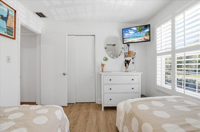 4138 37TH STREET S 144, St Petersburg, FL 33711