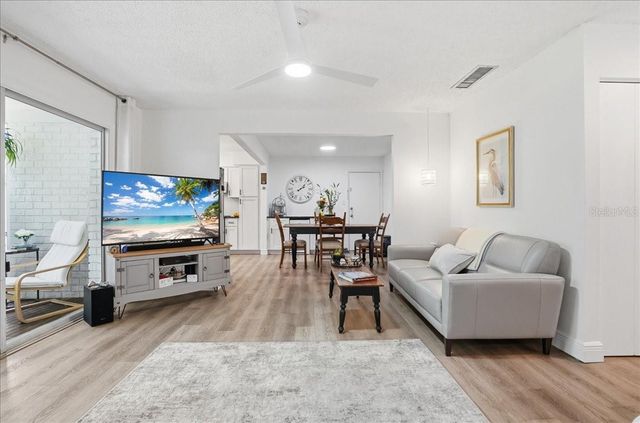 4138 37TH STREET S 144, St Petersburg, FL 33711