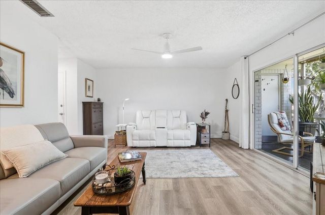 4138 37TH STREET S 144, St Petersburg, FL 33711