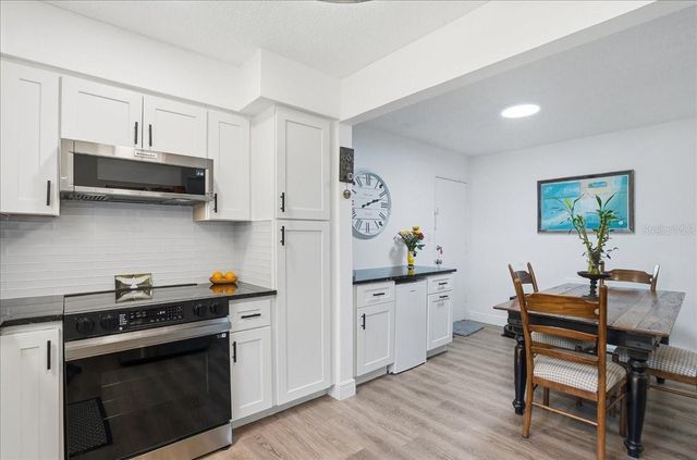 4138 37TH STREET S 144, St Petersburg, FL 33711