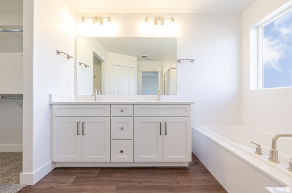 Image 11 of property listing at 4446 N WIZARD WAY #114, Eagle Mountain, UT 84005