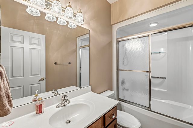 16495 Stony Ridge Drive, Noblesville, IN 46060