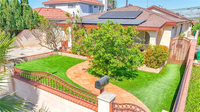 1709 E Luray Street, Long Beach, CA 90807