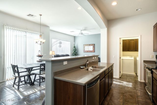 15240 N 142ND Avenue 2108, Surprise, AZ 85379