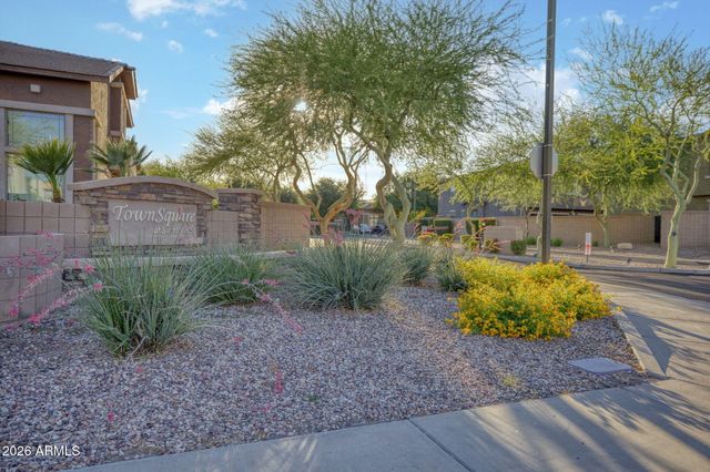 15240 N 142ND Avenue 2108, Surprise, AZ 85379
