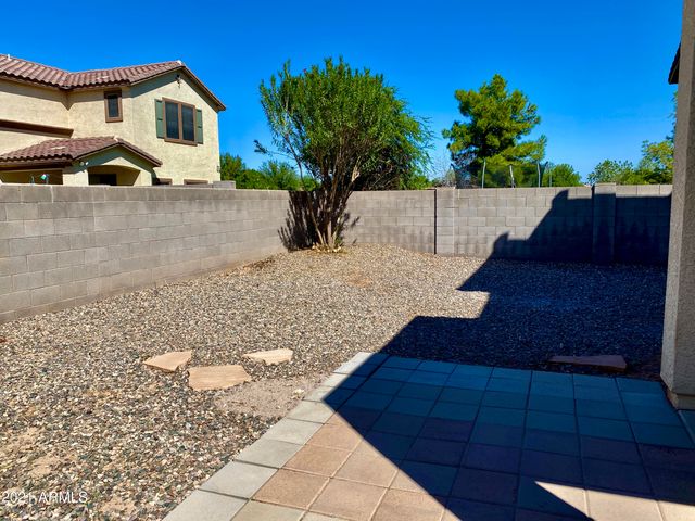 2460 S NIELSON Street, Gilbert, AZ 85295