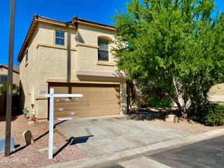 2460 S NIELSON Street, Gilbert, AZ 85295