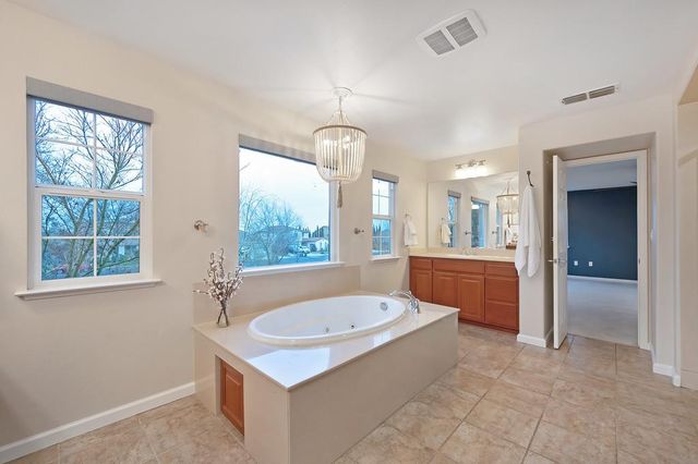 3558 Dorena Pl, West Sacramento, CA 95691