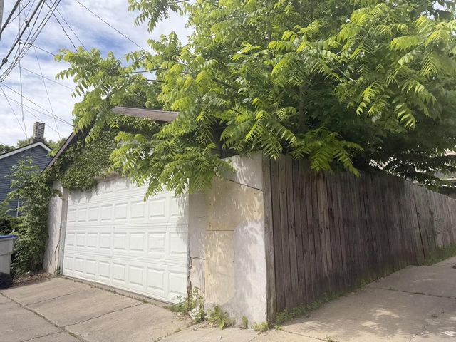 2356 S 13th STREET, Milwaukee, WI 53215